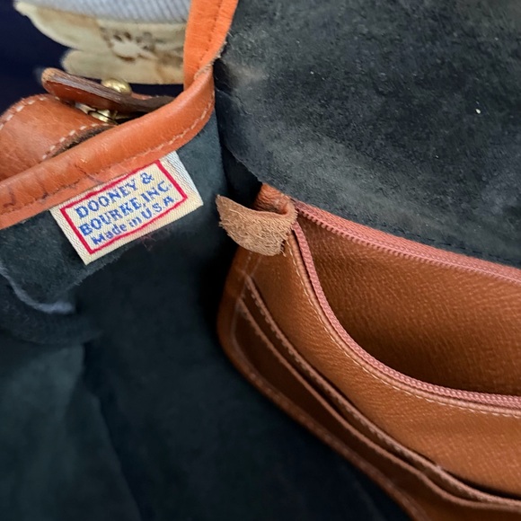 Vintage Dooney & Bourke Leather Crossbody Bag Black Brown - Picture 8 of 12